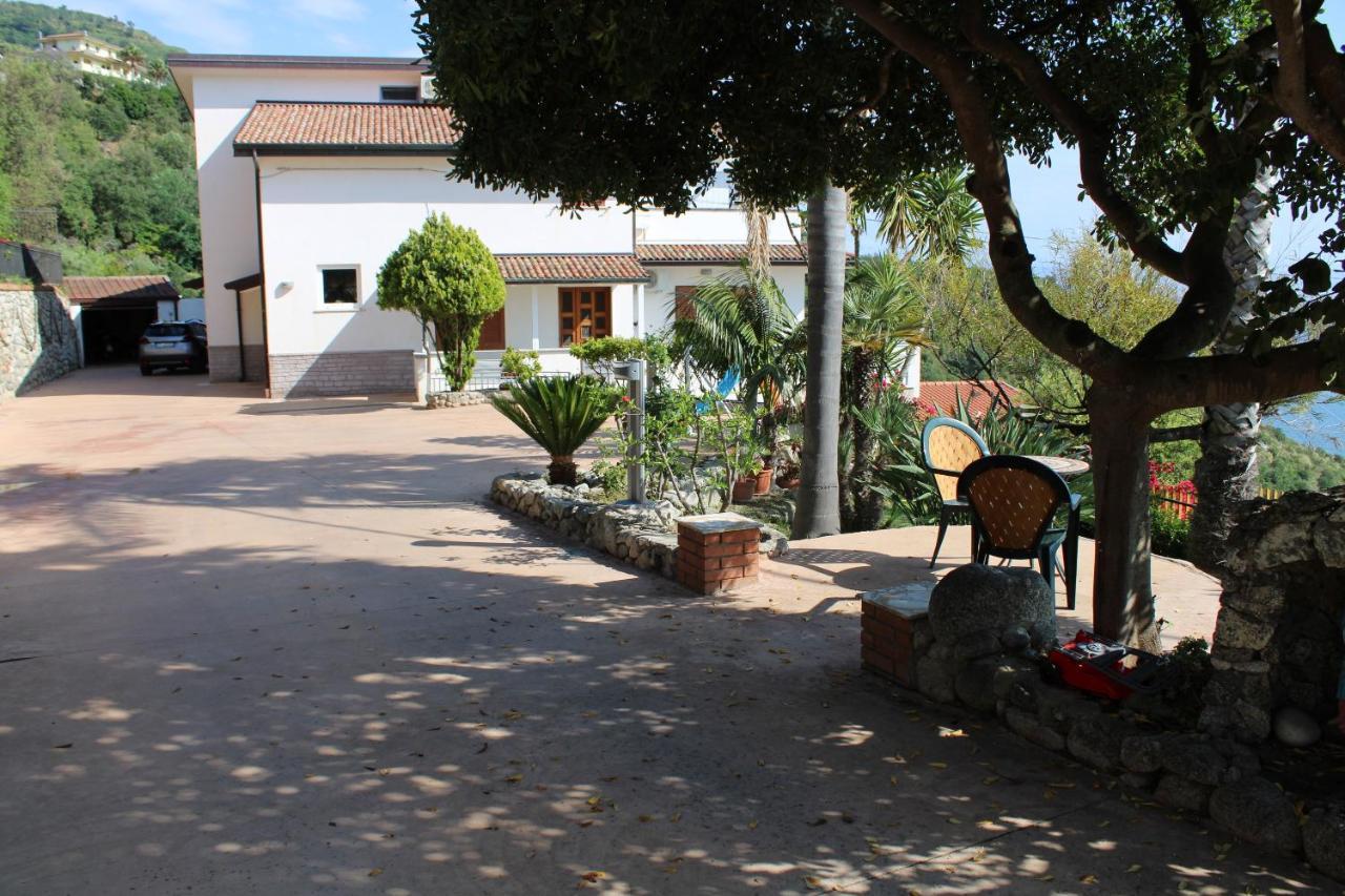 Coccorino B&B Valentino المظهر الخارجي الصورة