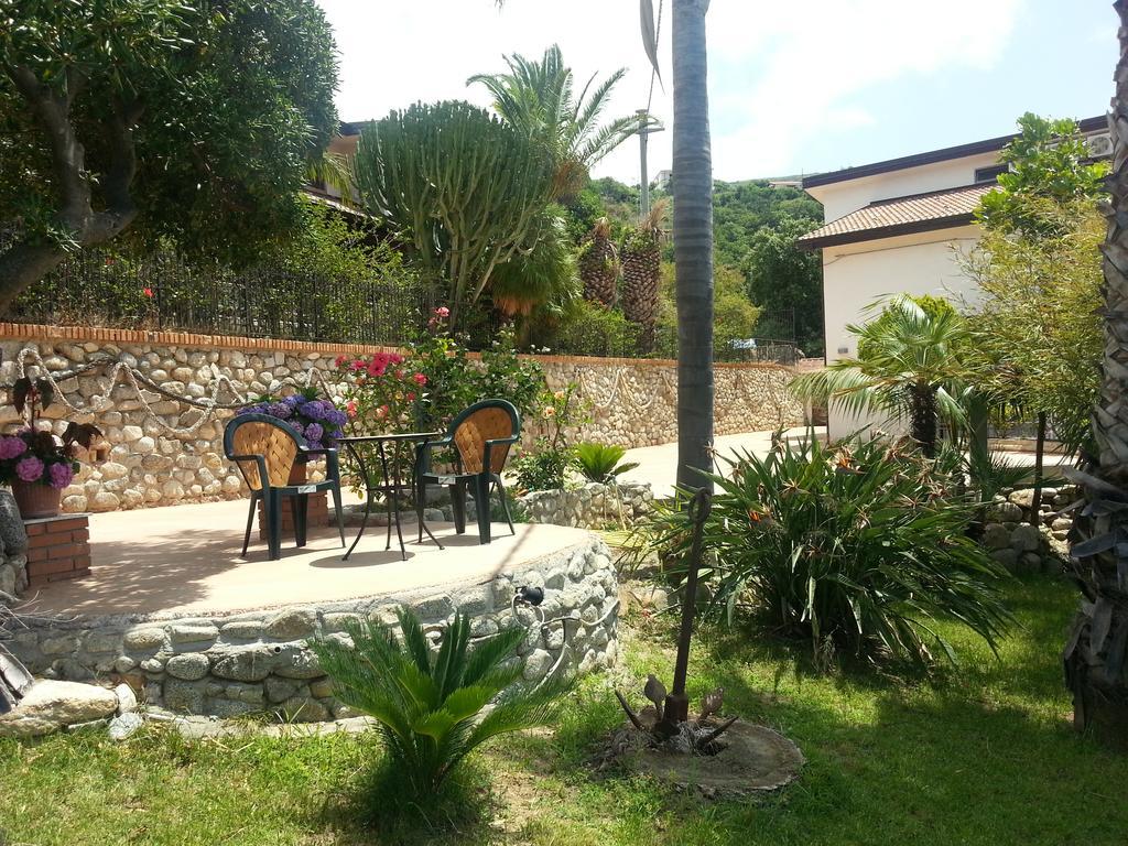 Coccorino B&B Valentino المظهر الخارجي الصورة